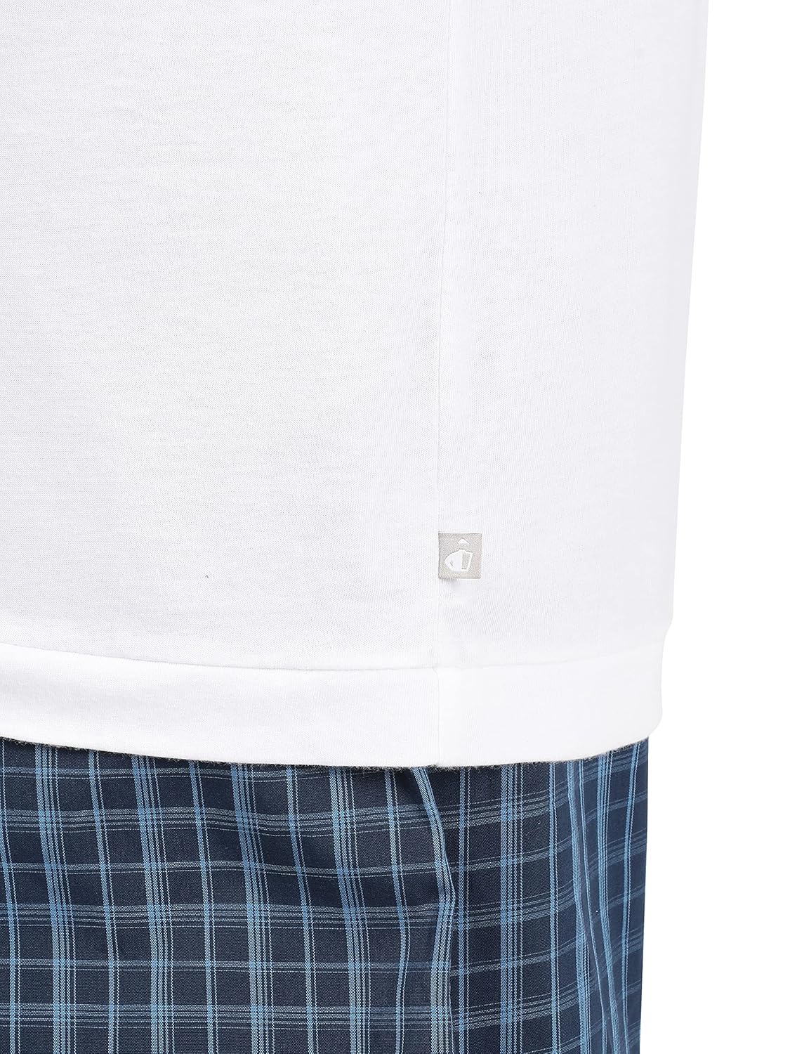 Jockey 8820 Men's Super Combed Cotton Round Neck Sleeveless Vest with Extended Length for Easy Tuck (Pack of 3)